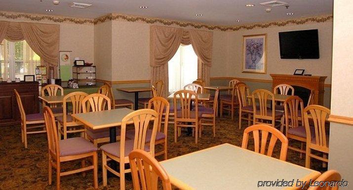 Country Inn&Suites by Radisson, Frackville  Mount Pleasant Restaurant photo